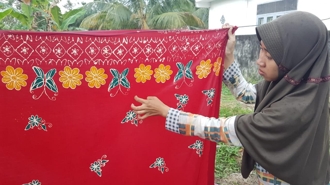 peserta pelatihan batik
