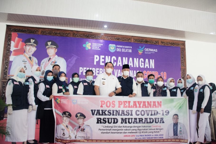 Bupati OKU Selatan, Popo Ali Bersama Nakes Oku Selatan