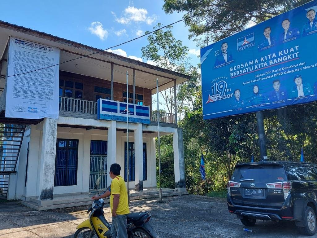 WhatsApp Image 2021-03-24 at 16.18.12 Kantor DPC Demokrat Muara Enim