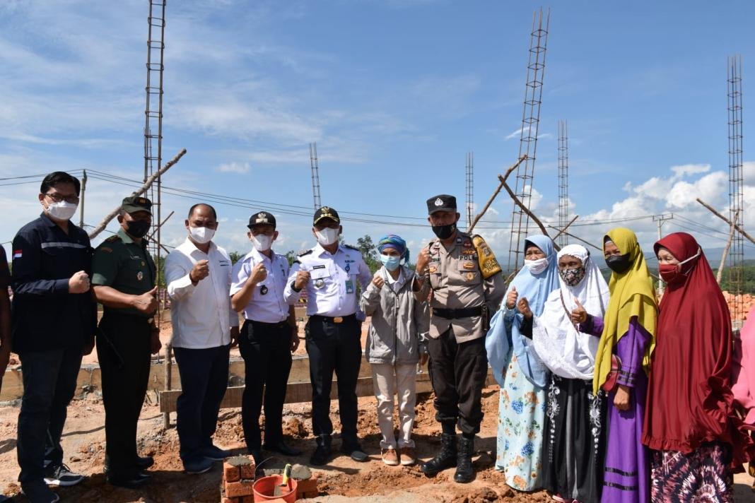 Photo bersama di Bara Lestari