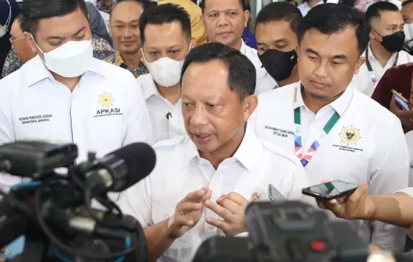 Mendagri Minta Kepala Daerah Buat Kebijakan Pro UMKM