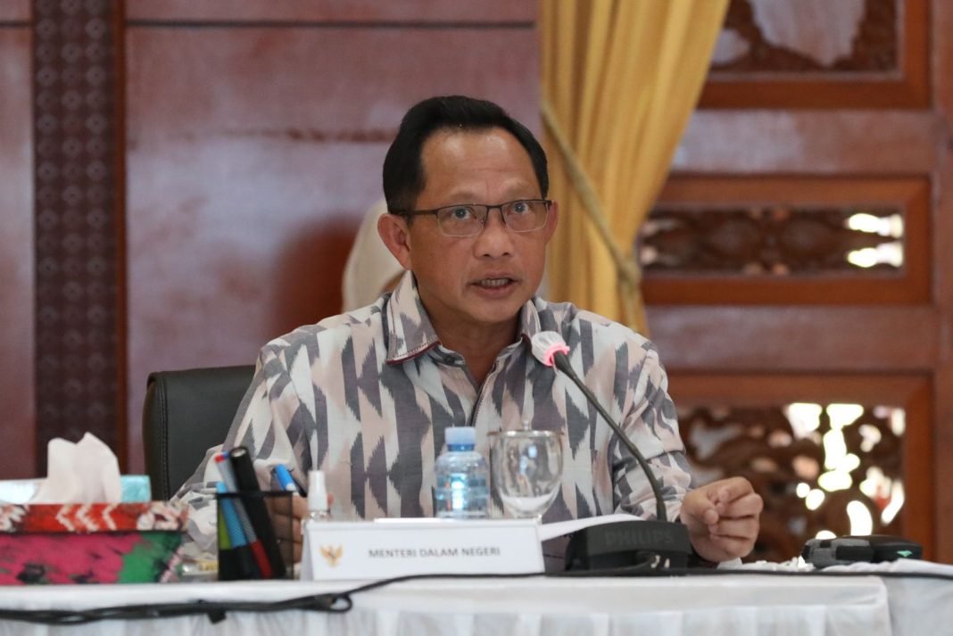 Mendagri Dorong Pemda Alokasikan 40 Persen APBJ untuk Produk Dalam Negeri