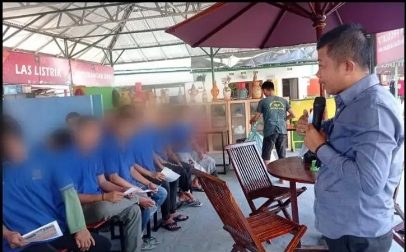 Lapas IIB Muara Enim gelar pelatihan pembuatan karangan bunga bagi warga binaan