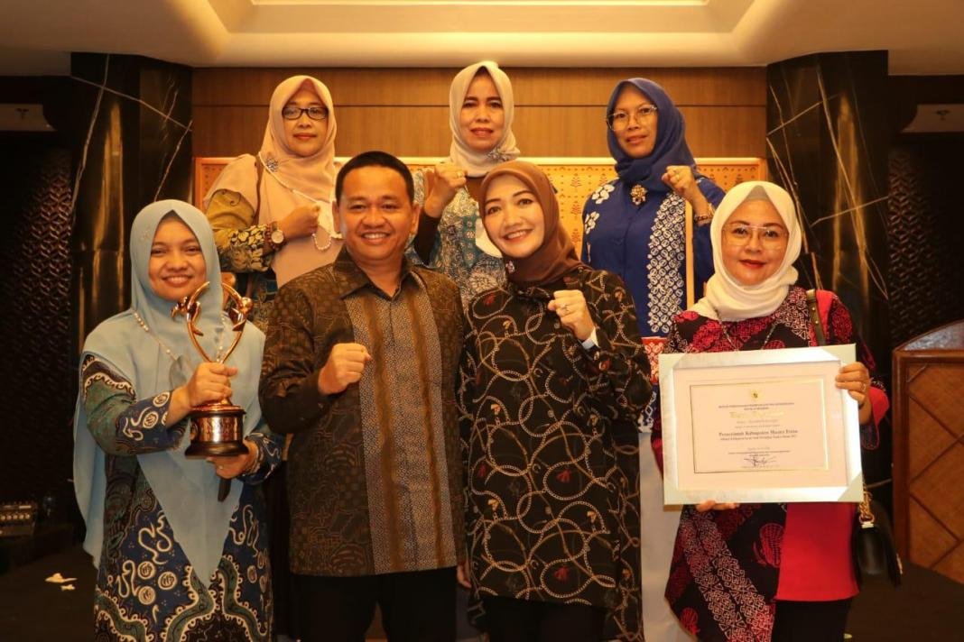 Muara Enim Sandang Predikat Nindya Kabupaten Layak Anak 2022 Muara Enim Sandang Predikat Nindya Kabupaten Layak Anak 2022