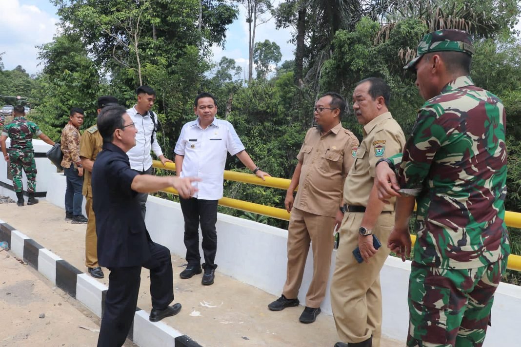 Pj. Bupati Minta Segera Tuntaskan Pembangunan Jalan Simpang Aur – Muara Harapan