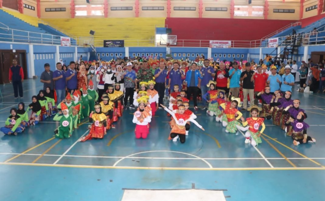 Pj. Bupati Muara Enim Apresiasi Kreativitas Peserta Lomba Senam Kreasi