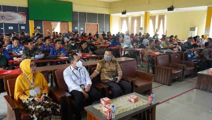 256 orang petugas pendataan potensi desa di lingkungna pemkab Muara Enim mengikuti pelatihan dalam mewujudkan Satu Data Indonesia,