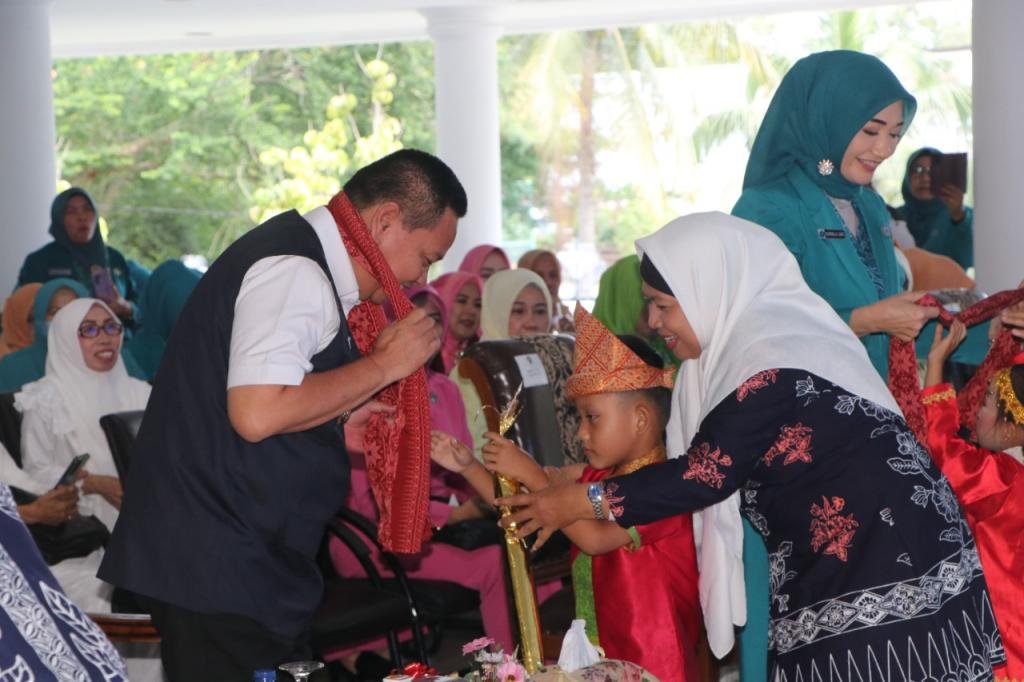 Peringatan Hari Kesatuan Gerak PKK Ke-50