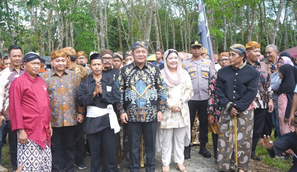 Gubernur Sumsel dan PJ Bupati Muara Enim dalam Acara Pengukuhan Pujasuma di Gelumbang