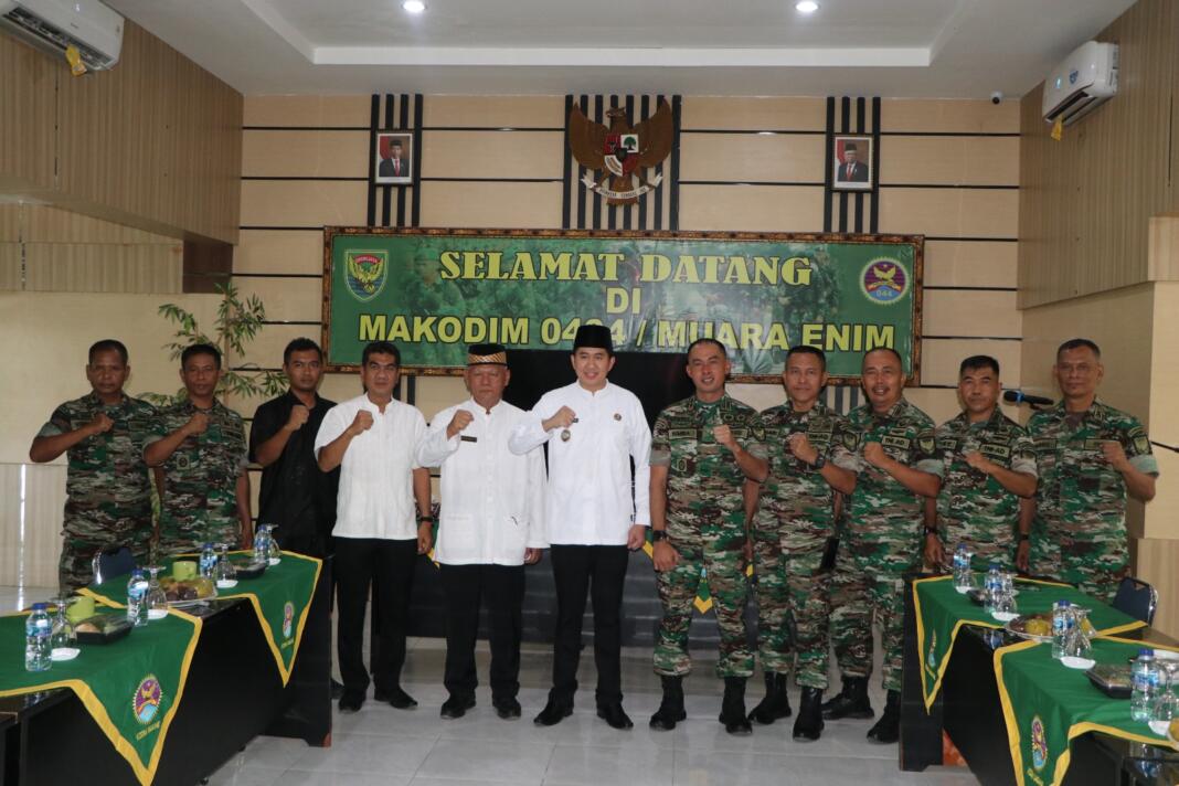 Plt Bupati Muara Enim Ahmad Usmarwi Kaffah Silaturahmi Kodim 0404 Muara Enim