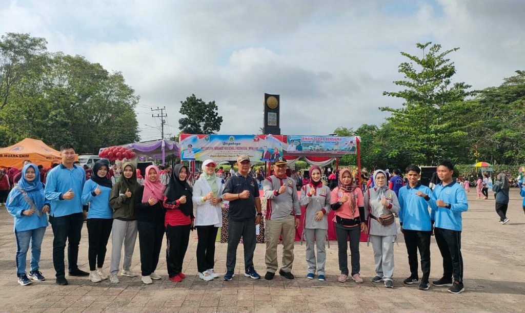 Peringati Hari Jadi Ke-49, PPNI Gelar Senam Bersama, Pemeriksaan Kesehatan dan Donor Darah