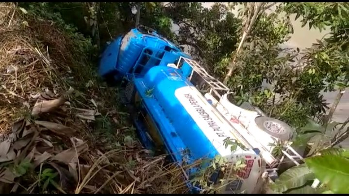 Sopir Panik dan tidak bisa mengendalikan kendaraan