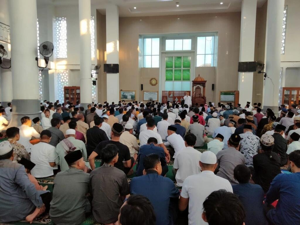 Salat Idul Adha 1444 H di Masjid Agung Muara Enim