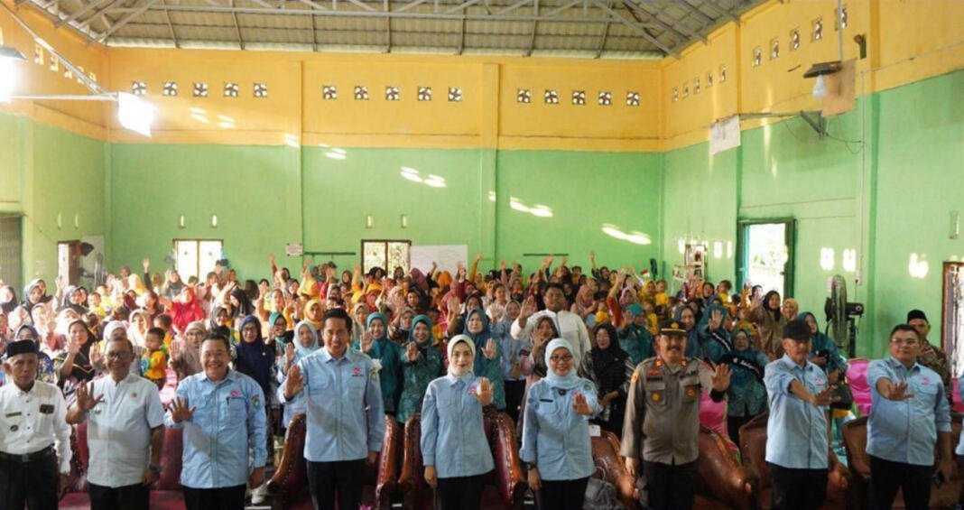 Pemkab Muara Enim Gencarkan Gerakan Satu Hari Makan Satu Butir Telur untuk Cegah Stunting Pemkab Muara Enim Gencarkan Gerakan Satu Hari Makan Satu Butir Telur