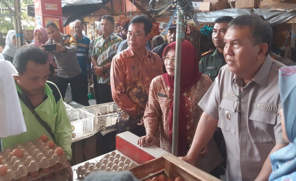 Pj Bupati Muara Enim Monitoring Pasar Inpres Blok D