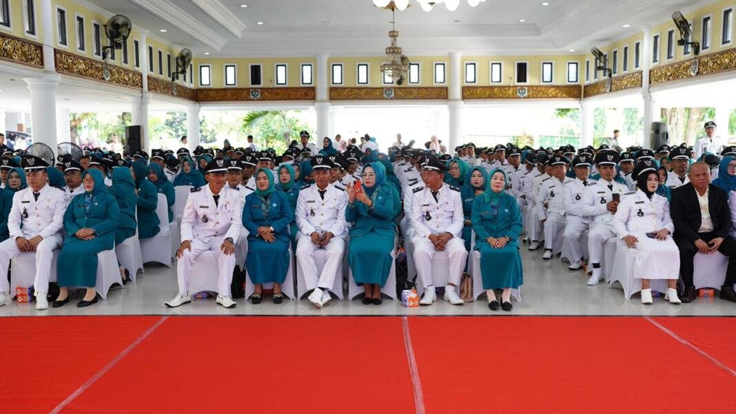 244 Kades sekabupaten Muara Enim Terima SK Perpanjangan Jabatan 8 Tahun