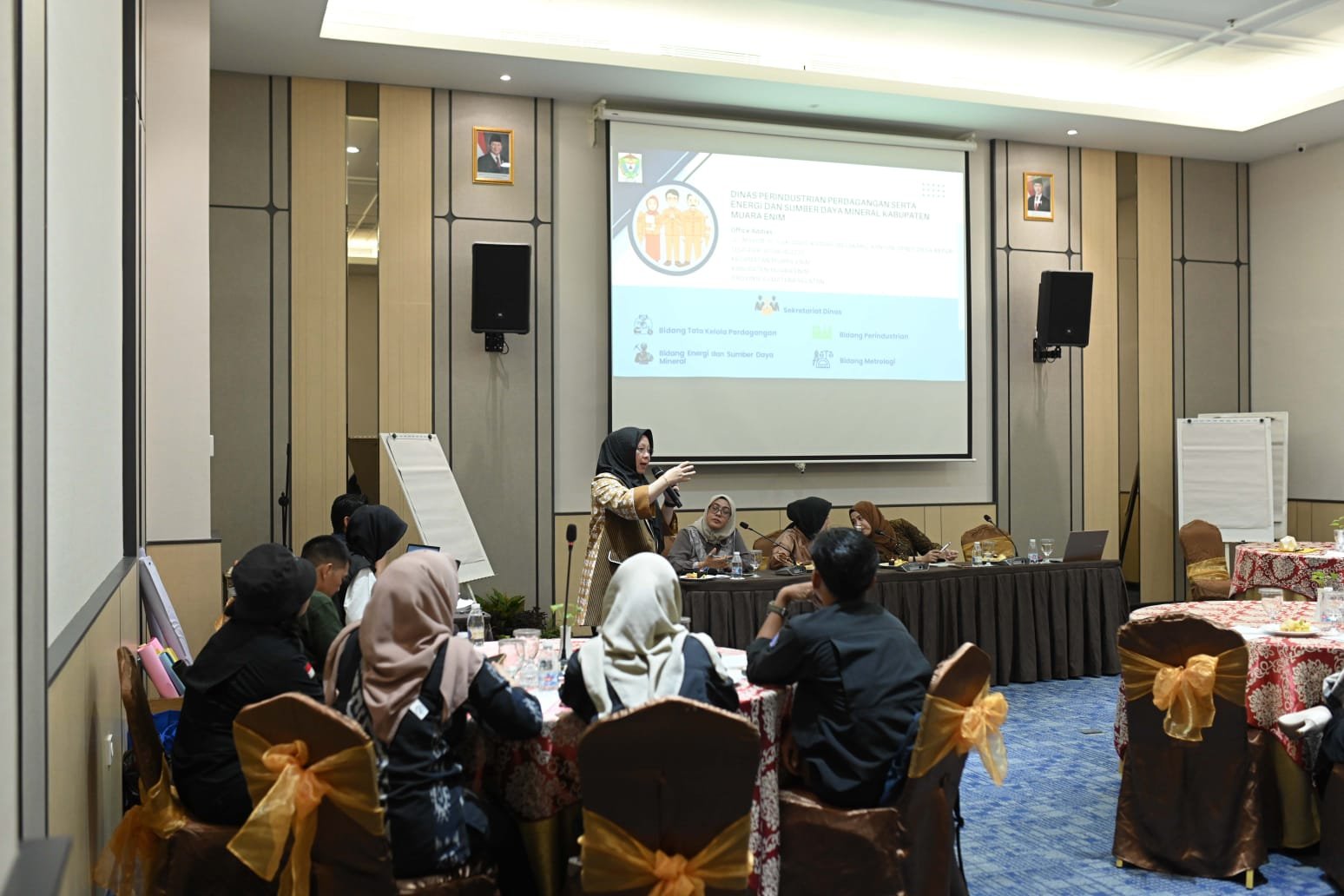 Dessy Hershanti SE, MM mempertegas Peran dan Tugas Disperindag ESDM Muara Enim menegaskan komitmennya untuk mendorong industri hijau dan UMKMIKM secara berkelanjutan